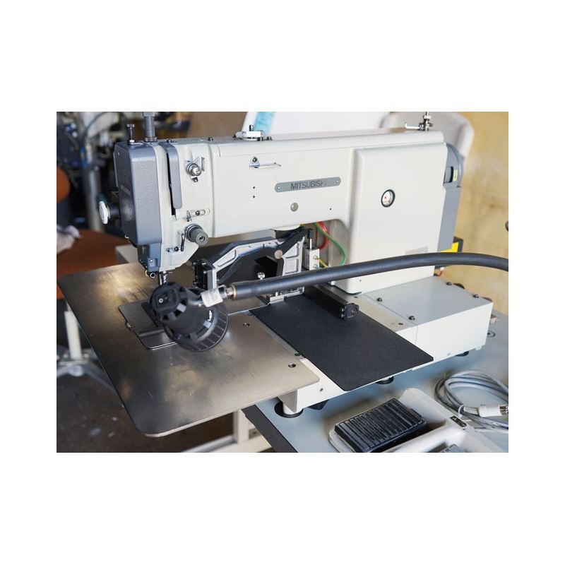 PLK-B-1006 PROGRAMMABLE SEWING MACHINE